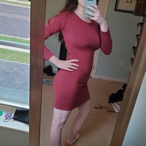 Long sleeve form fitting strappy backless dress